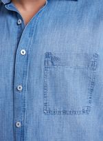 68050066_73_3-CAMISA-JEANS-MC-COMFORT-BOLSO-QUADRADO