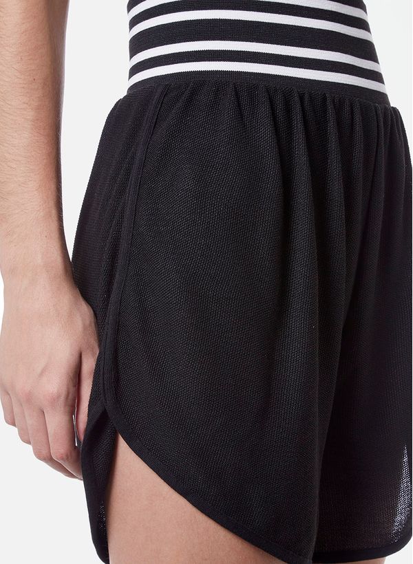 06110659_96_4-SHORTS-MACY