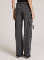 image-4e05250e2f92438da6f1888f452b9c2d