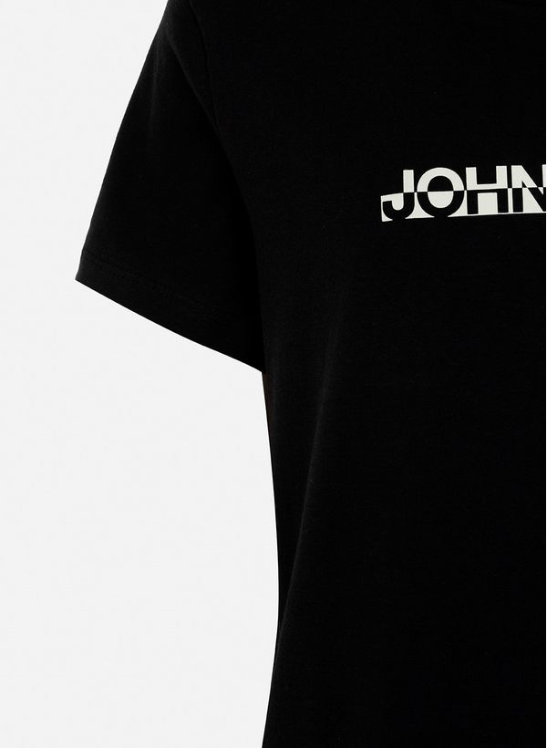 03022457_09_2-T-SHIRT-LABEL-JOHN-BLACK