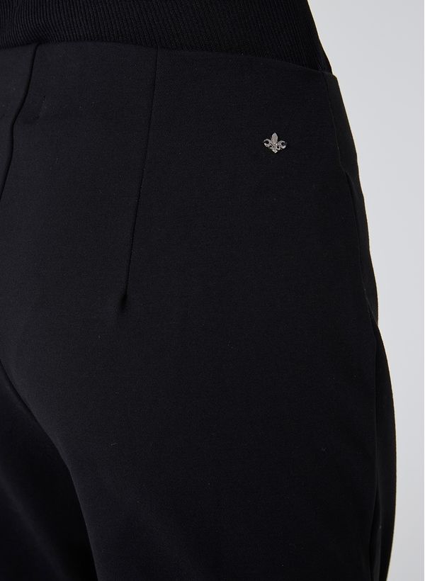 18500032_09_6-CALCA-SKINNY