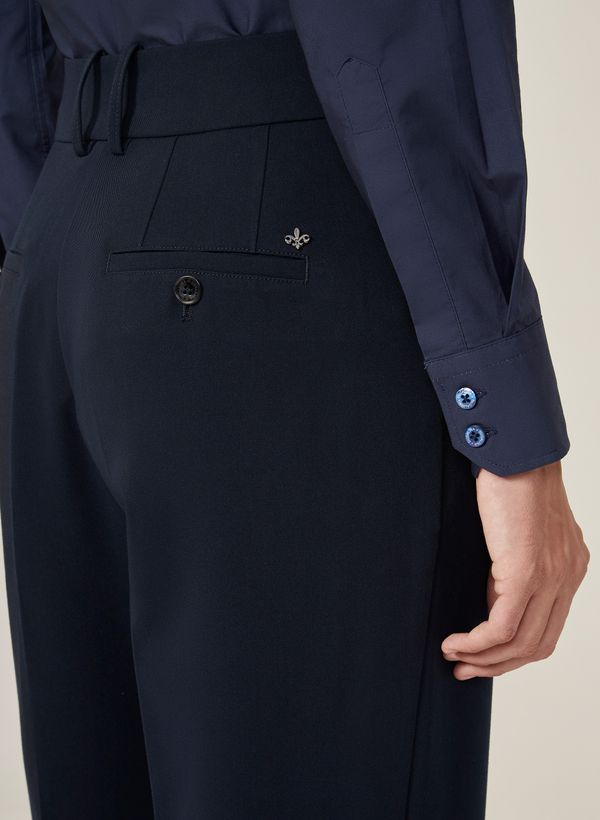 18112734_48_4-CALCA-RETA-CANDIDA