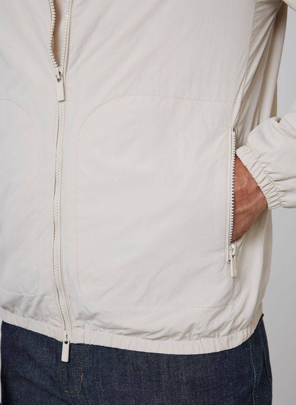 image-5d8d6027bcf042ea80eea4b452dd1421