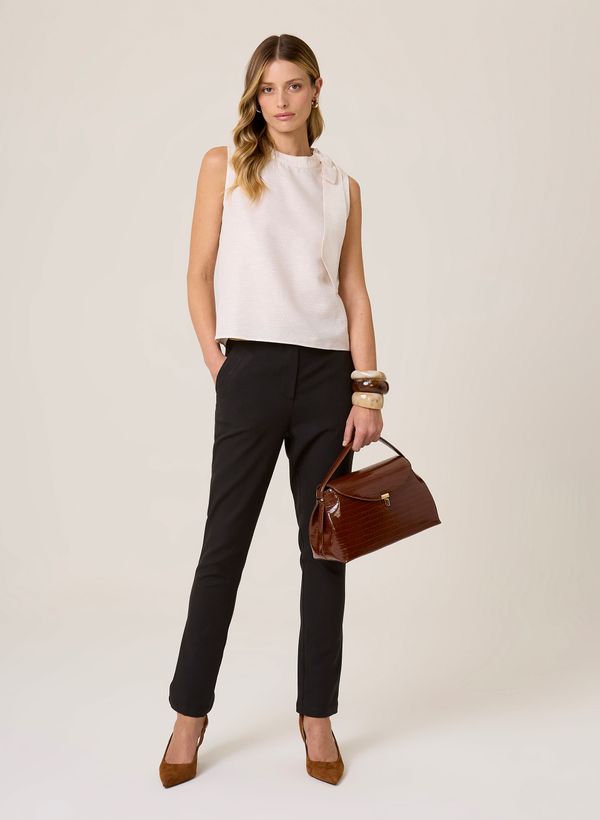 image-8ea6aefb56374a92aea975338724094c