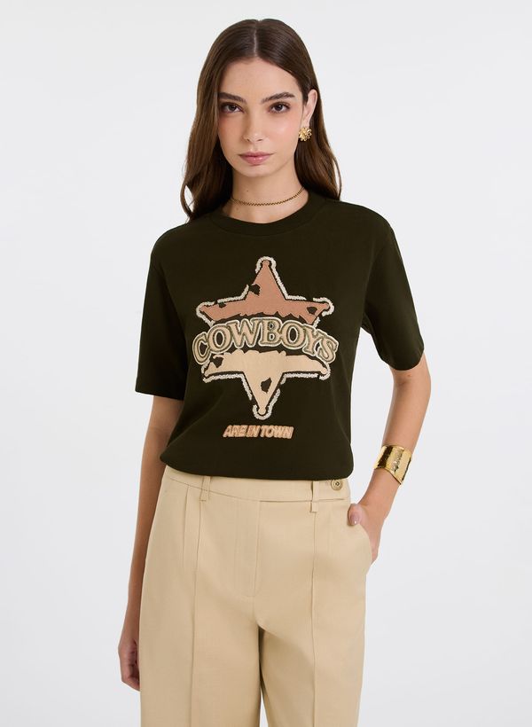 image-3b6b71c8b5844765ac2924da1d7fc8bd