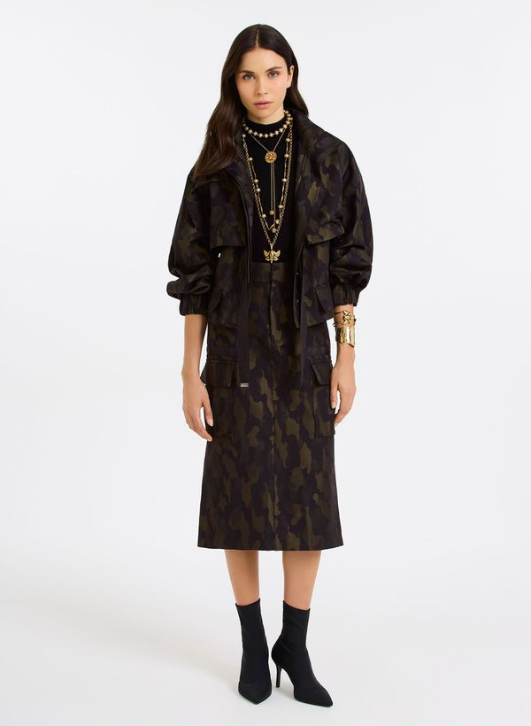 image-38d63fab4bf14aca9bf922cec6949585