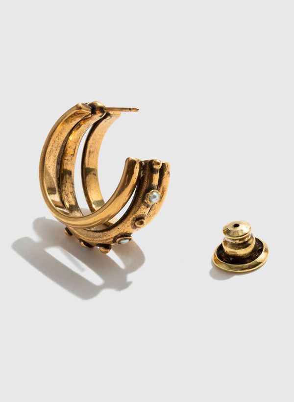 image-2c70ba9b92254693a381f4f1f87d1b3c