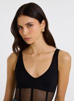 08070107_09_5-TOP-MARRIE-LUNA-PRETO