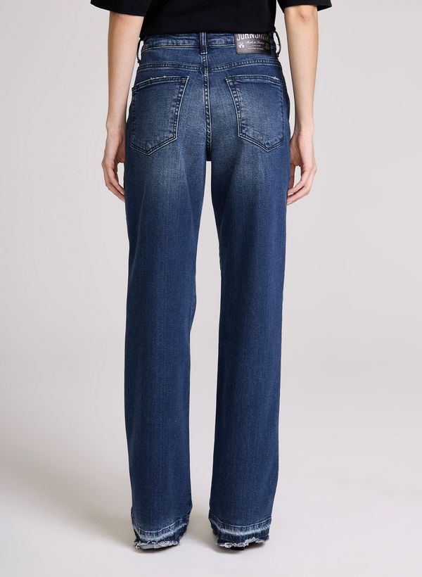 image-067140cc737740049eb628a5157e38b1