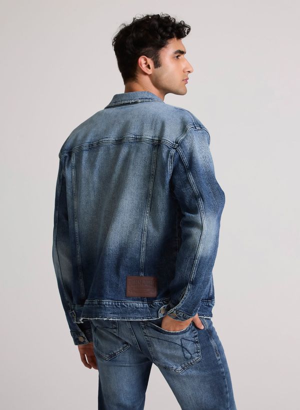 image-406e4f135b044017b4ebf84b9885f857