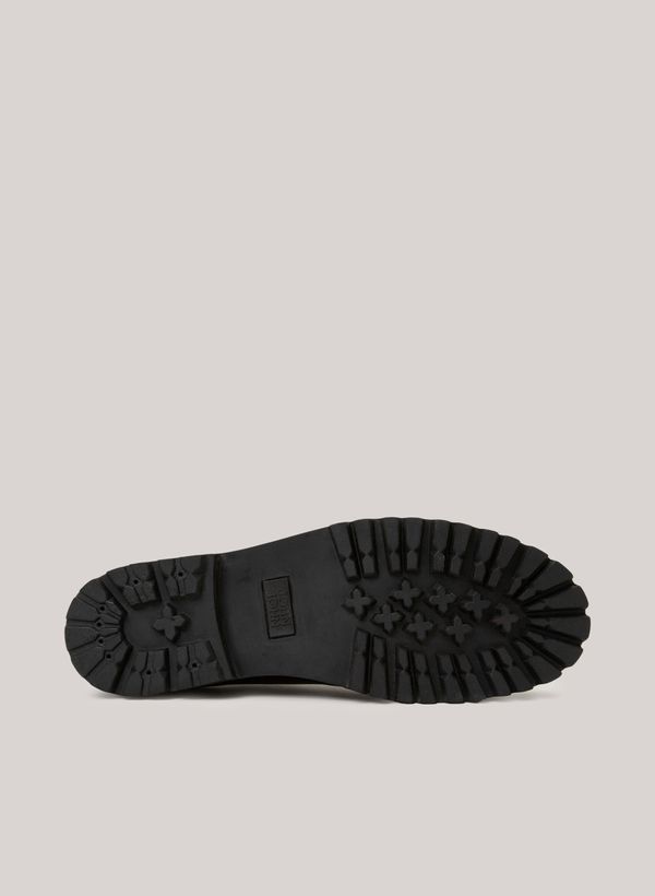 image-379c780ee0b54e32bd76198c55fe7b2f