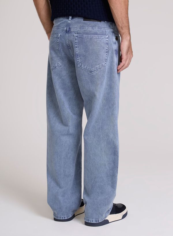 image-fdc193b21fd0477a9098d9cbe658374d