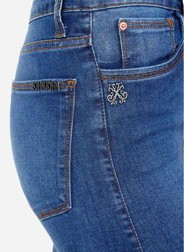 image-bf272c35574e4cf78d8e88800fbcede6