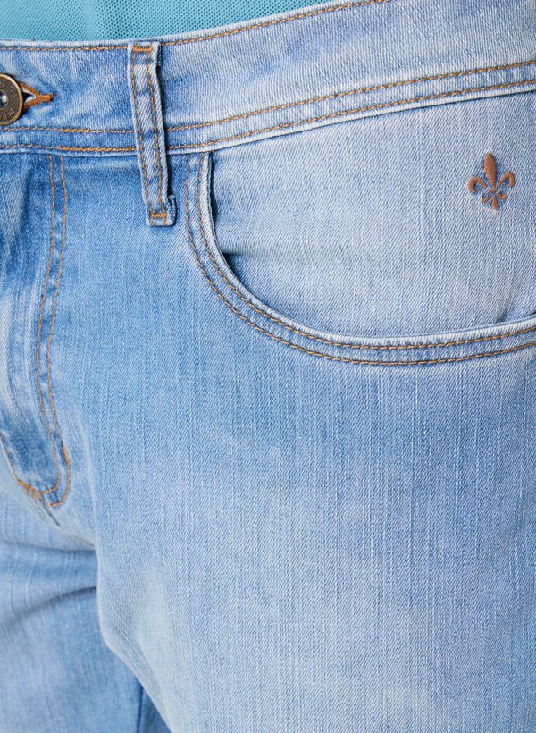 image-2ef978ae07dd4705a08798eb2318f931