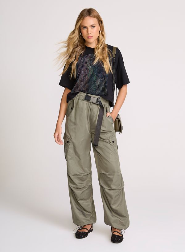 03022833_09_3-TSHIRT-JJ-LAYERS