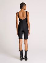 07110374_09_6-MACACAO-MEGAN