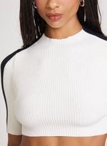 11115142_596_4-TOP-CROPPED-DUE