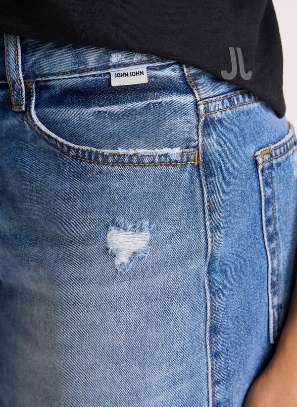 11500125_09_4-BODY-JANET-BLACK