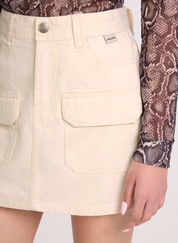 16012693_11_4-SAIA-RETA-CARGO-IVORY