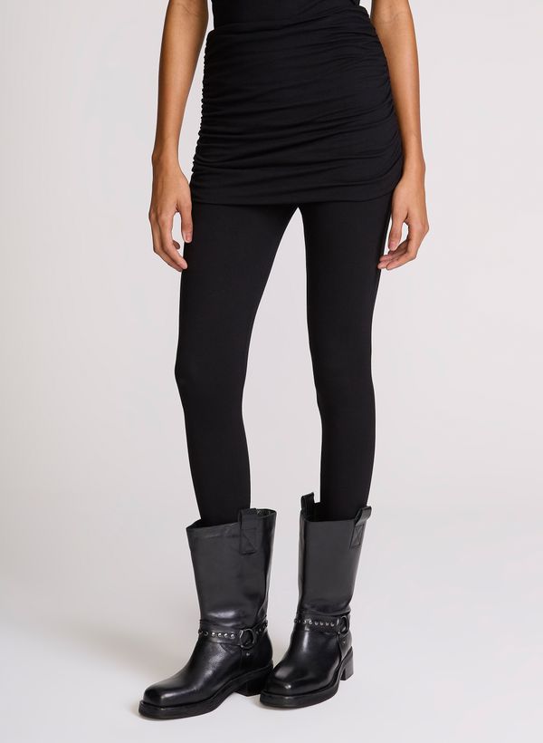 16041214_09_3-CALCA-GRACE