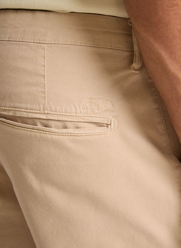 17020388_64_4-BERMUDA-CHINO-PORTLAND-KHAKI