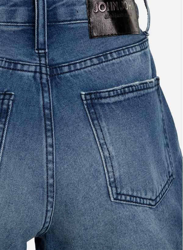 17081528_75_4-BERMUDA-GIRLFRIEND-CRETA