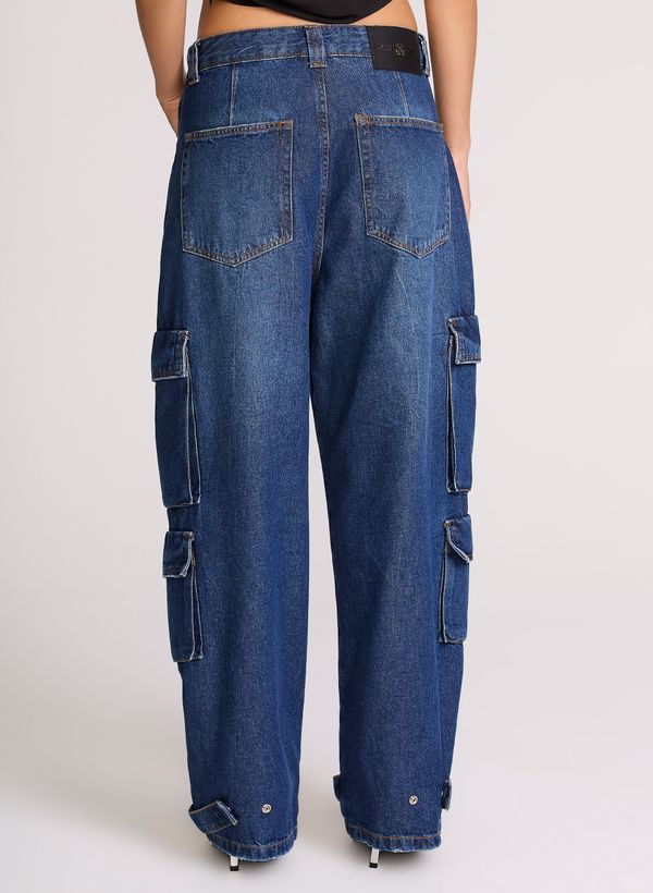 18086047_74_6-CALCA-CARGO-PALM-SPRINGS