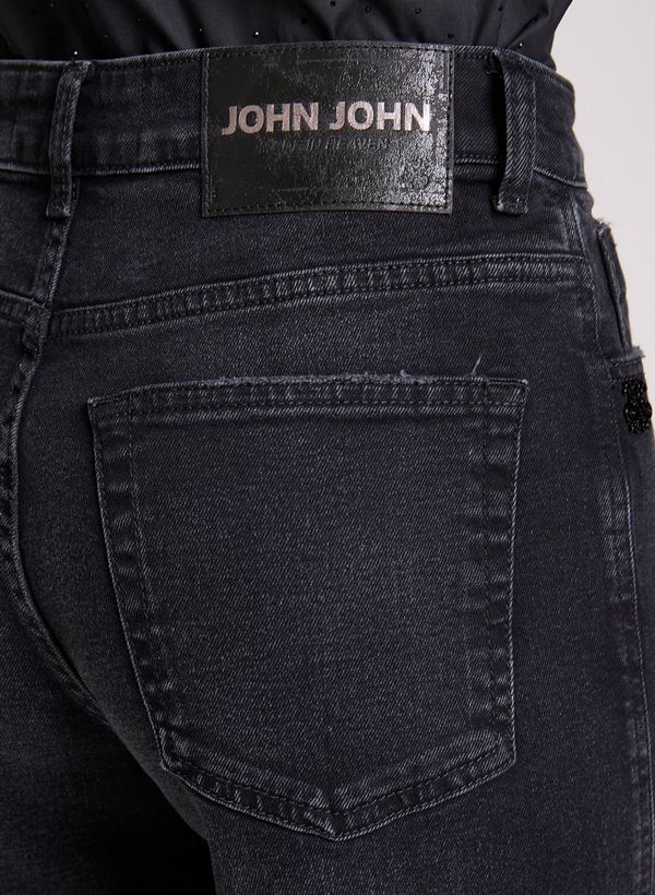 18094528_71_5-CALCA-NEW-WIDE-BOSTON