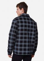 23112373_09_4-CASACO-JOSHUA