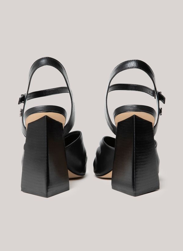 29141305_09_6-SANDALIA-PIERCED