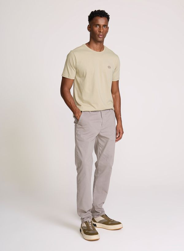 41540910_01_3-TSHIRT-RG-LIGHT-TRANSFER-BG