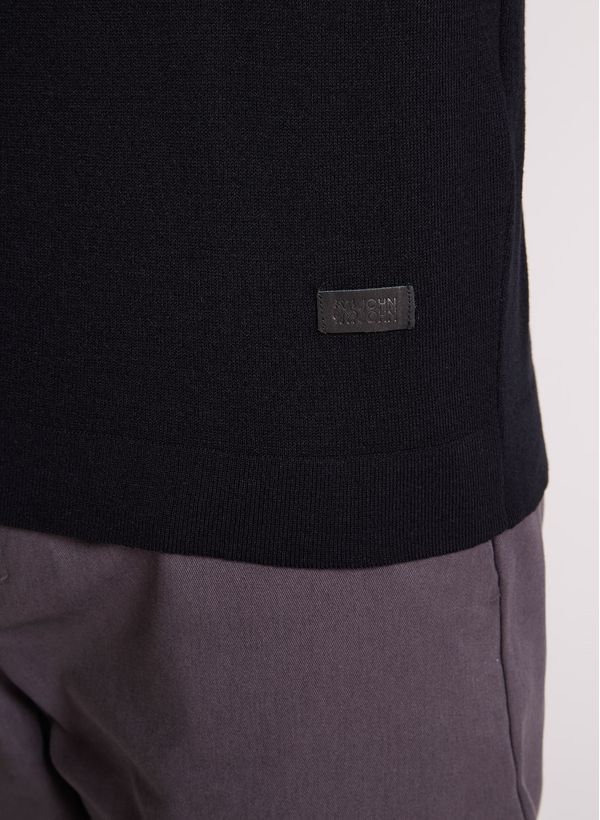 78590015_09_4-TSHIRT-TRICO-M-STAR-PRETA