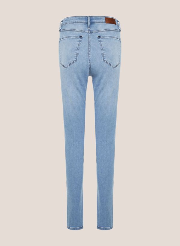 image-fd569520aa0341dd9e4d05b5a5ff9f29