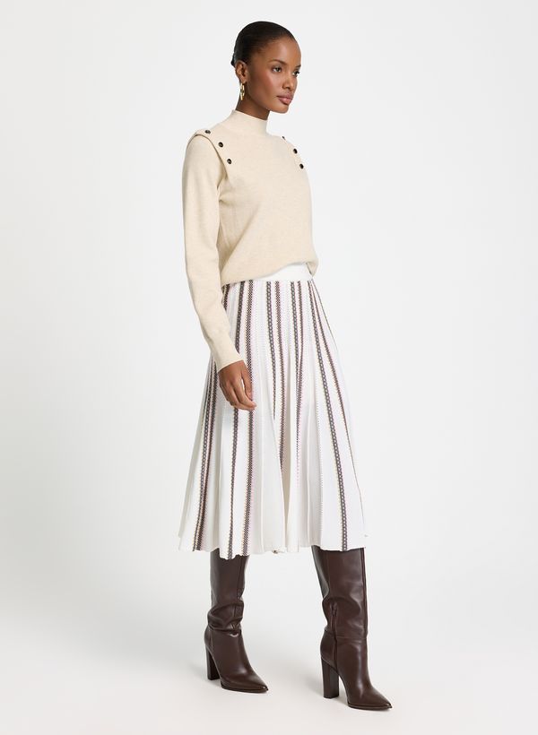 16112575_94_3-SAIA-ELAINE