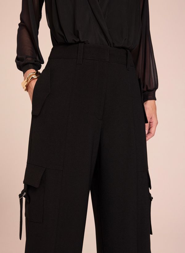 18042108_09_2-CALCA-CARGO-FABI