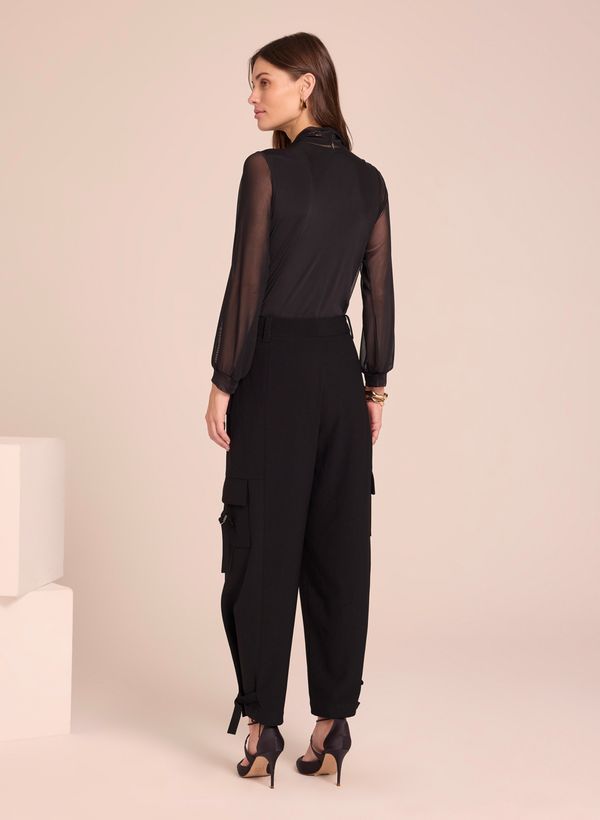 18042108_09_4-CALCA-CARGO-FABI