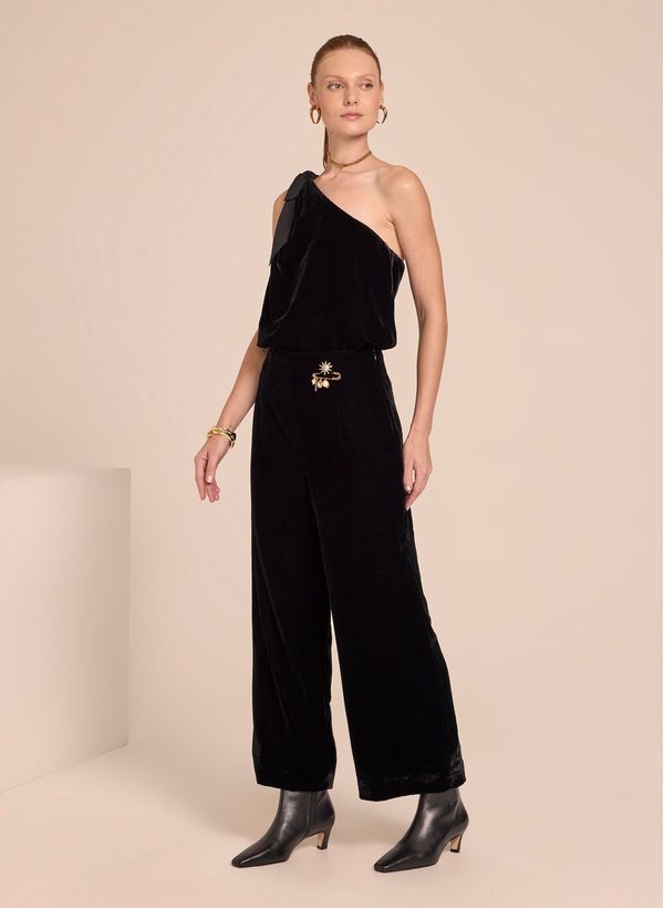 18112778_09_3-CALCA-DIANA