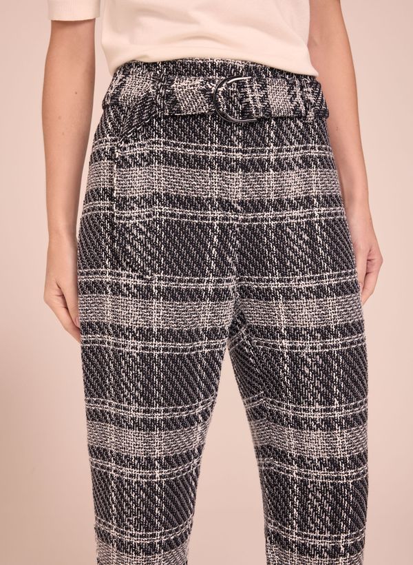 18112779_92_2-CALCA-MEG