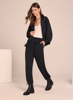 18121566_09_3-CALCA-HELENA