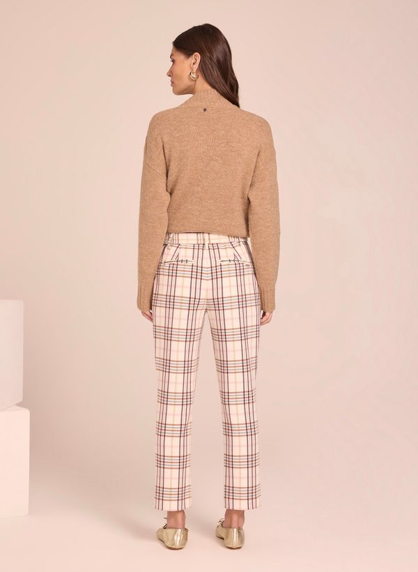 18121520_92_4-CALCA-SOPHI