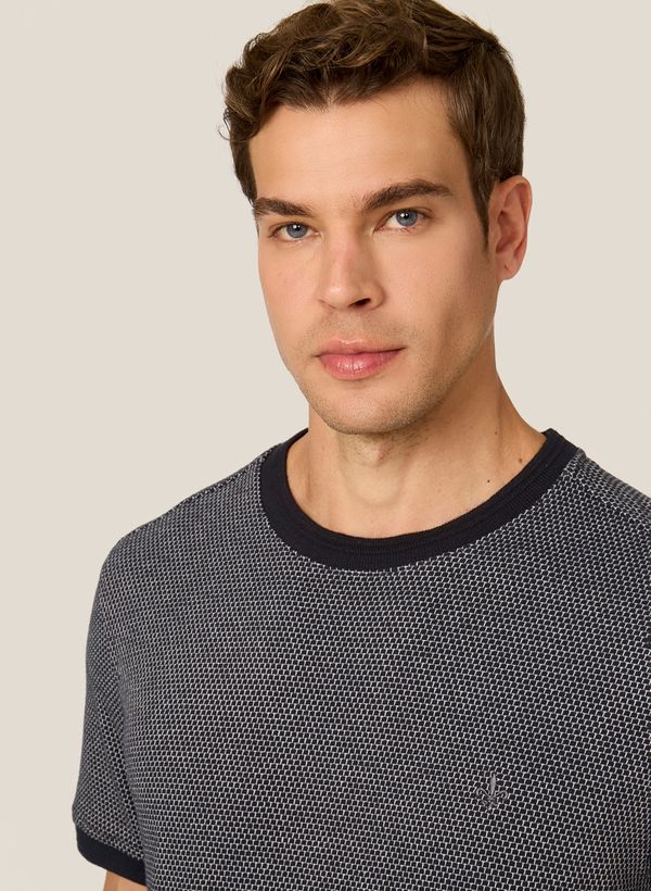 image-e807de775c5040aab00c215ea33a6da6