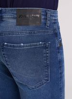 image-7f65d71300604cc083f27dfa9b8c93f3