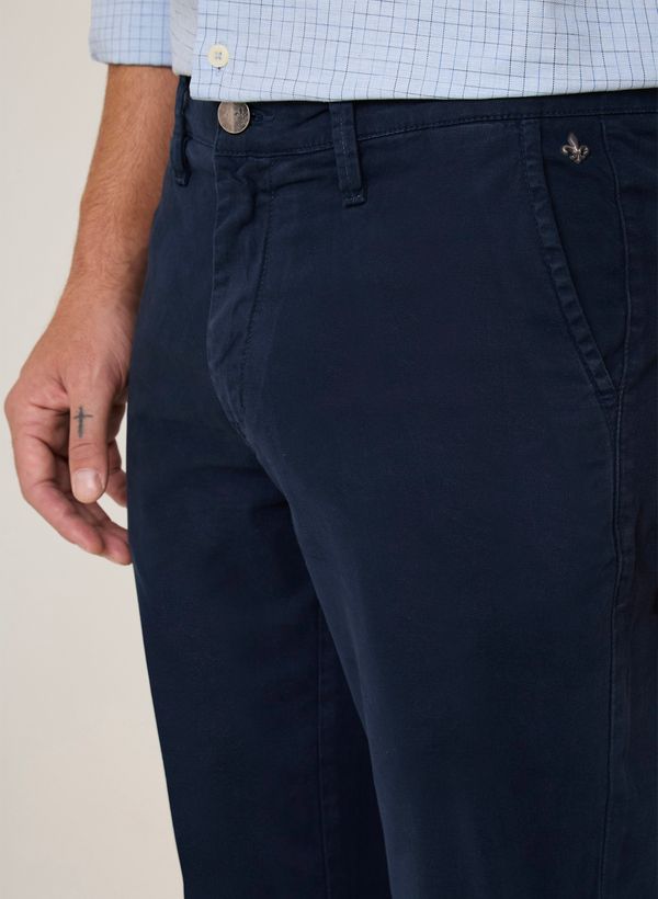 91011919_48_4-CALCA-SARJA-SLIM-FACA-COLOR