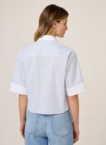 68063025_02_3-CAMISA-MC-CROPPED-LISTRADA