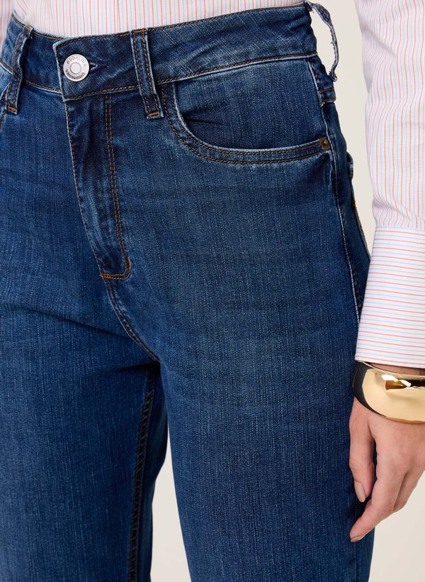 image-3bfbca51be6b45cf81f8d8ec3fc09e03