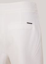 16112556_11_4-SHORT-SAIA-CLASS