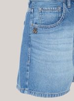 17081574_73_2-BE-GIRLFRIEND-CASTILLO