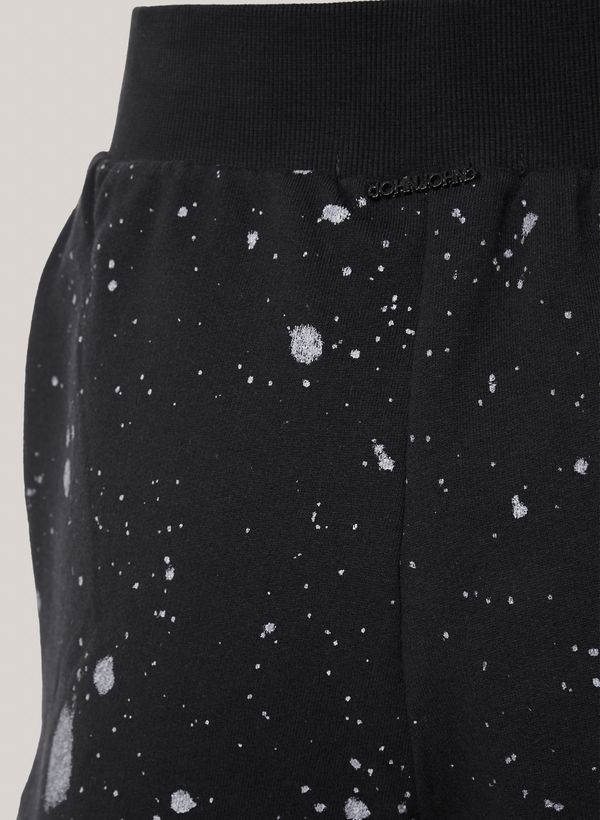 06930043_09_4-SHORTS-SPACE-CAR