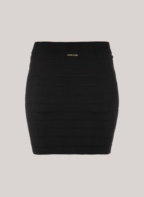 16112605_09_3-SAIA-AGNES-CANCELADO