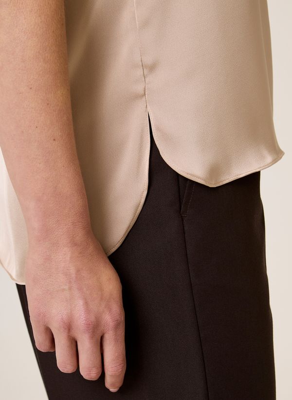 13110701_01_7-CAMISA-SEM-MANGAS-ALINE